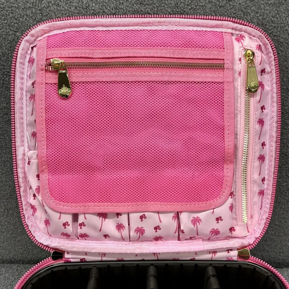 Impression Vanity Barbie Pink Cosmetic Bag with Removable‎ dividers New
